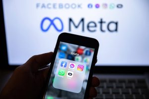 Instagram hikayede gizli etiketleme