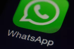 Whatsapp eski mesajları geri getirme
